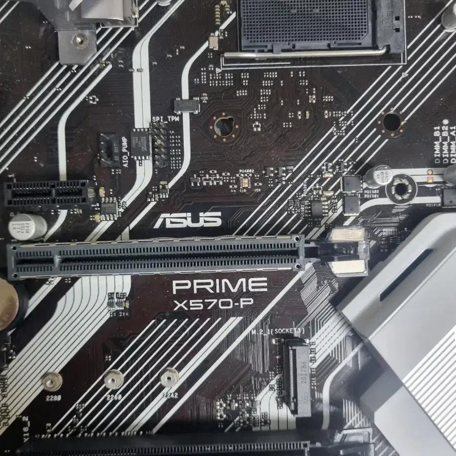 asus 프라임x570 p / ecsa320am4 m3d 고장 팝니다