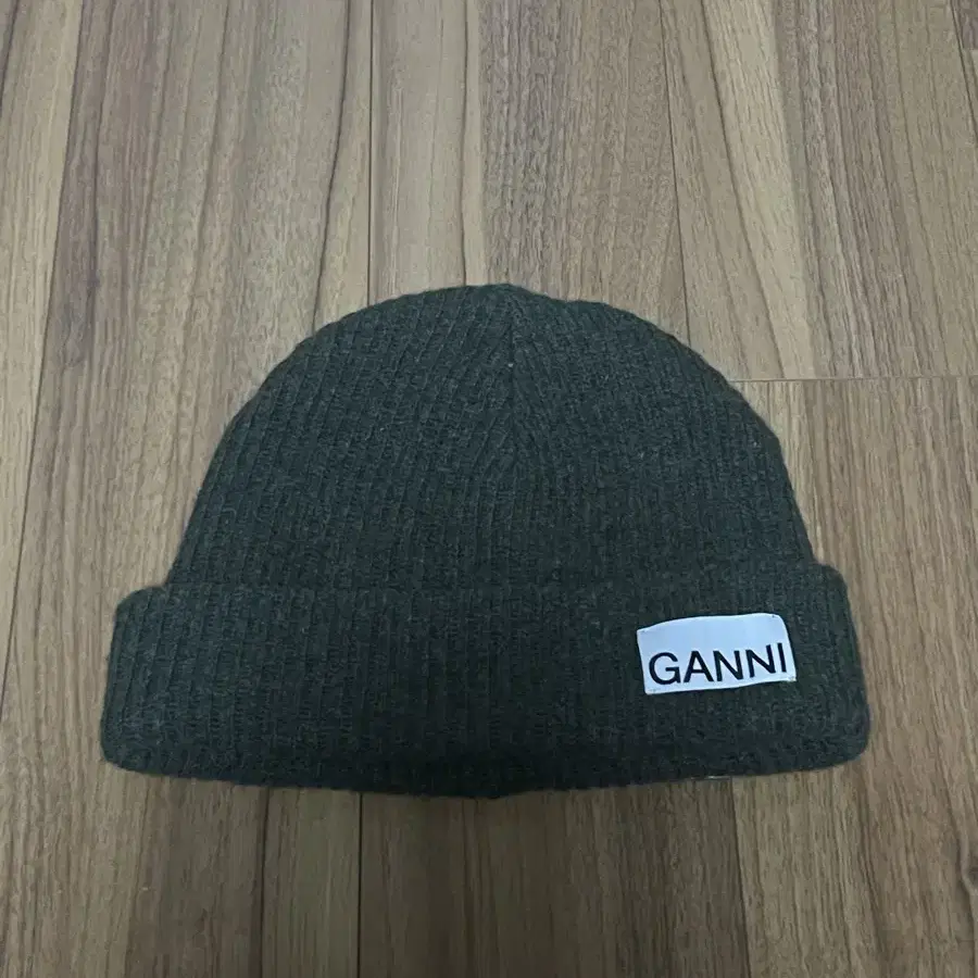 GANNI 가니 비니(카키)