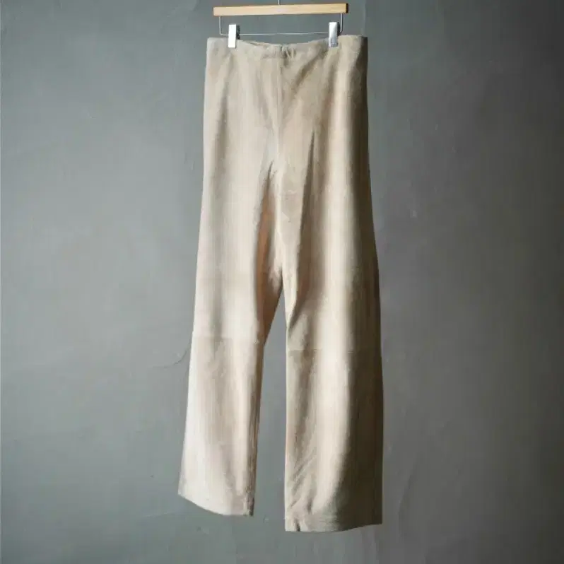 (2) Herill Lamb suede Easypants (Beige)