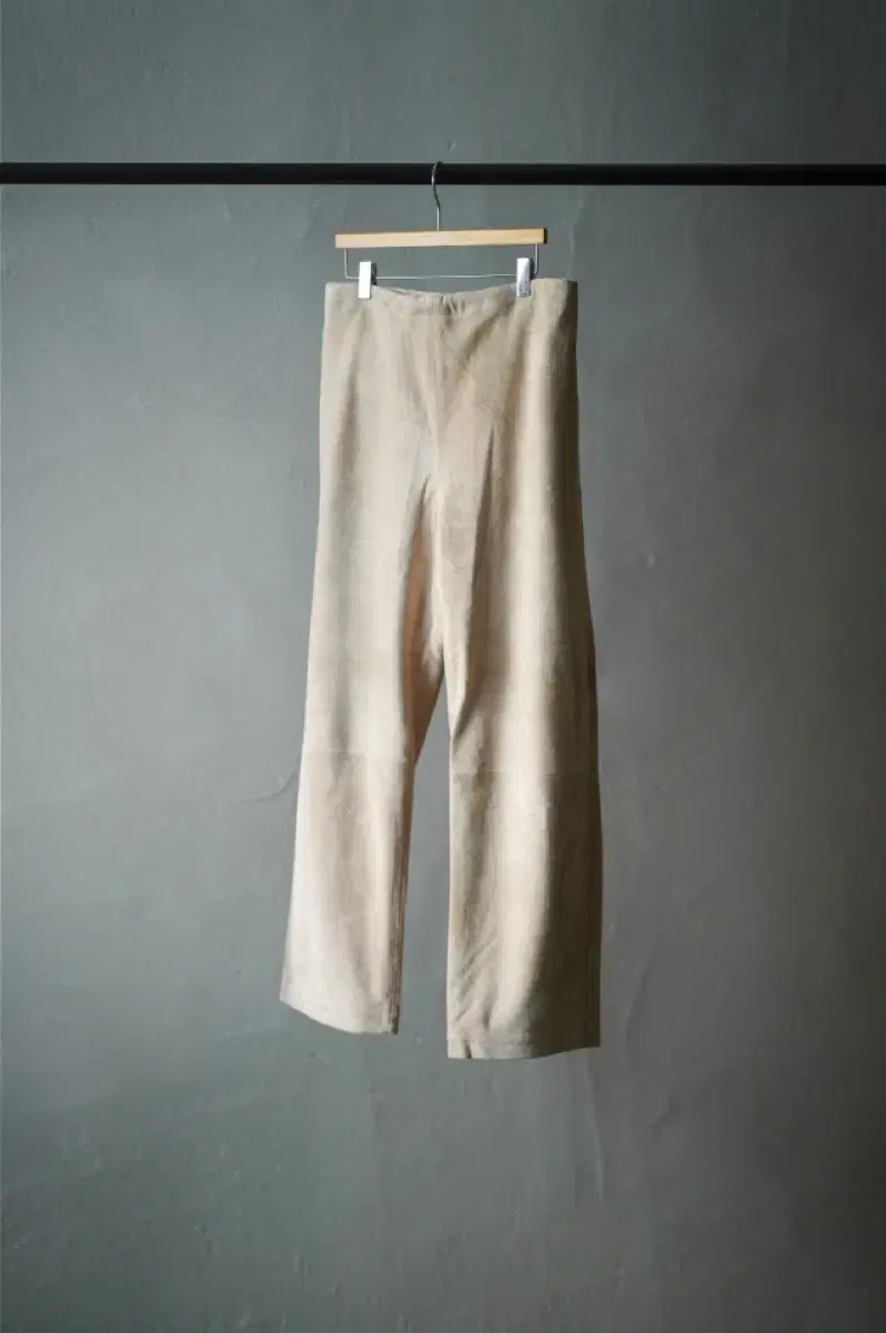 (2) Herill Lamb suede Easypants (Beige)