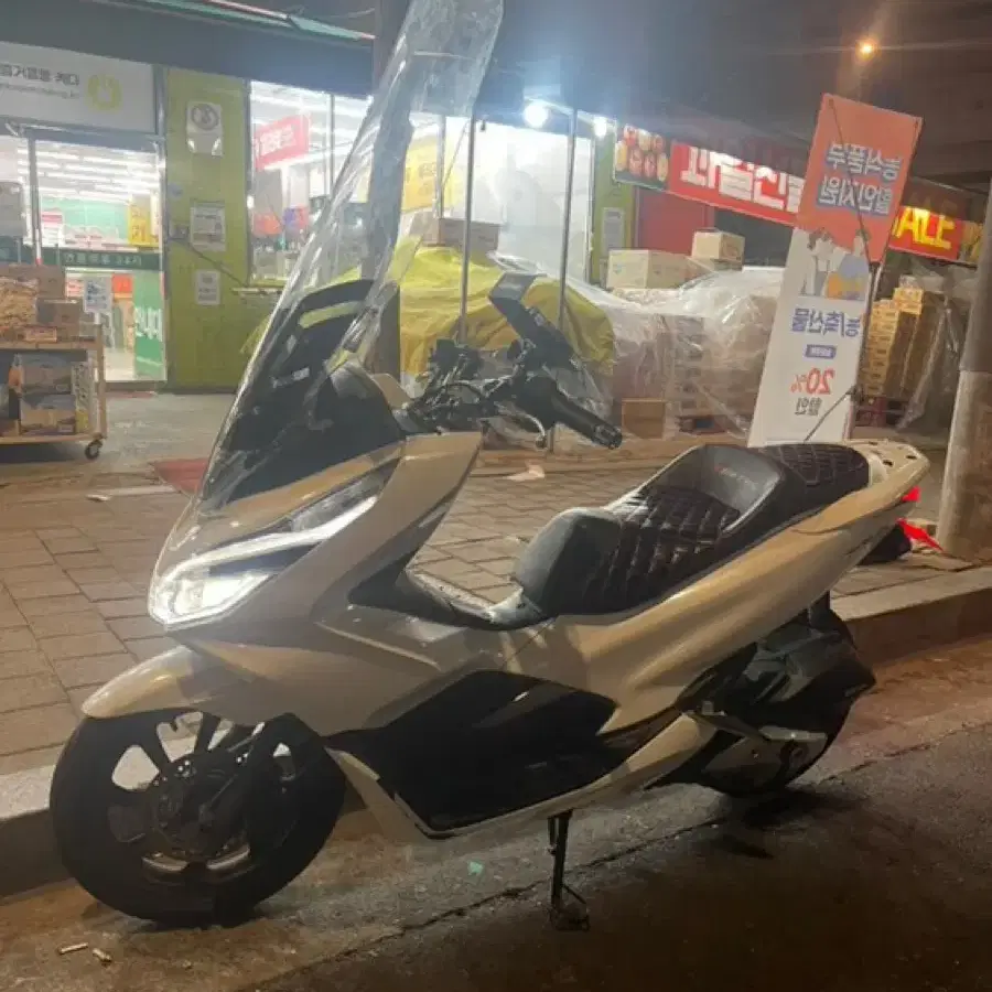 pcx 125 20년식 요시무라 구변완료 차량