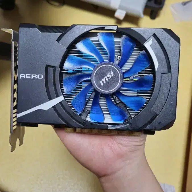 RX 560 2GB AMD 라데온 그래픽카드