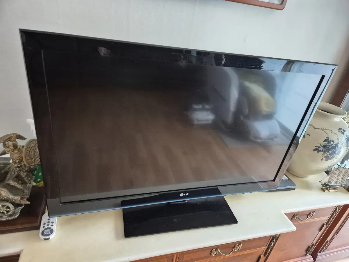 LG 42인치 TV 42LK450 판매합니다.