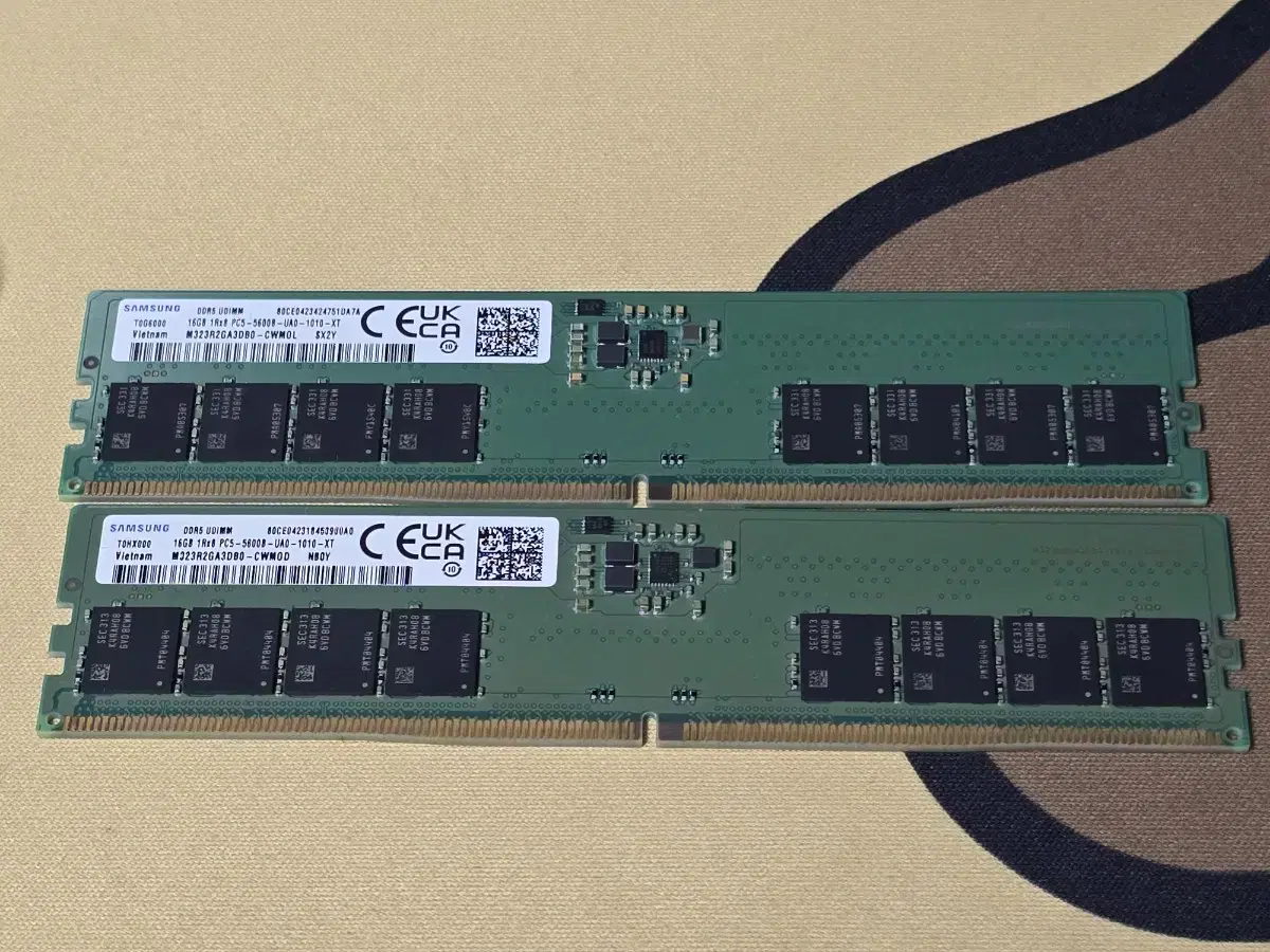 삼성 ddr5 5600B 32GB (16GB 2개) 램 판매합니다