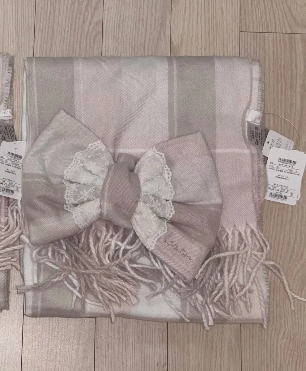 Liz Lisa Ribbon Scarf Muffler Pink Gray Sunshade Mine Detector Sniffer Ancreuse