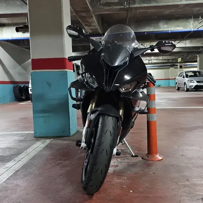 21년식 bmw s1000rr 19,xxxkm 판매합니다