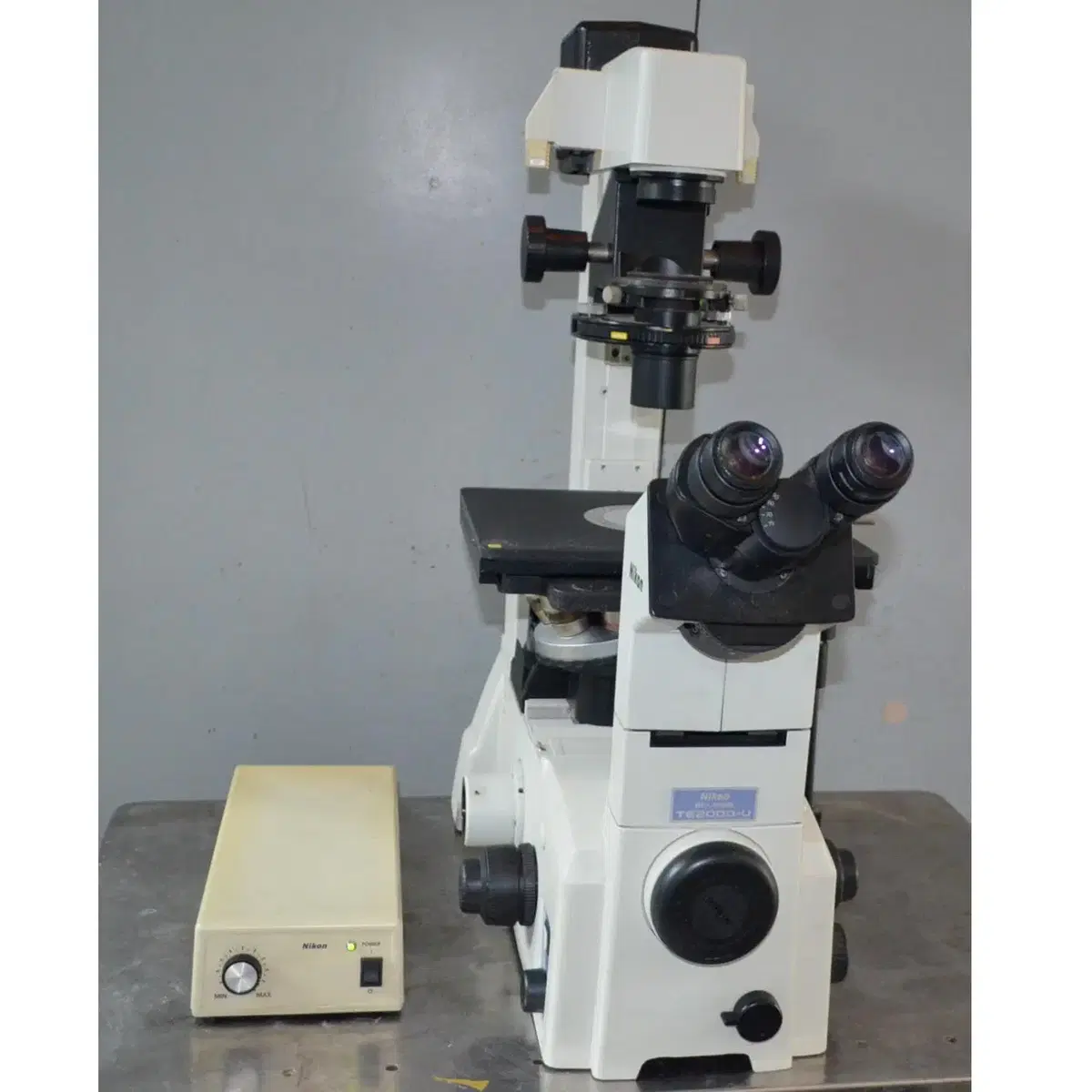 Nikon Eclipse TE2000-U Microscope