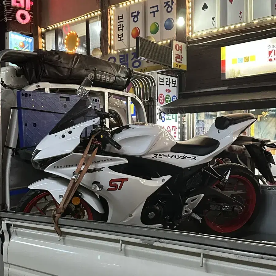 개인)스즈키 gsxr125 23년식 만키로대 판매합니다