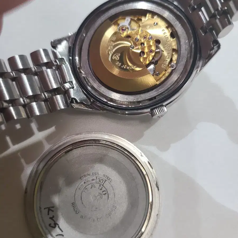 라도 스타라이너 데이트 39mm 반달 오토매틱