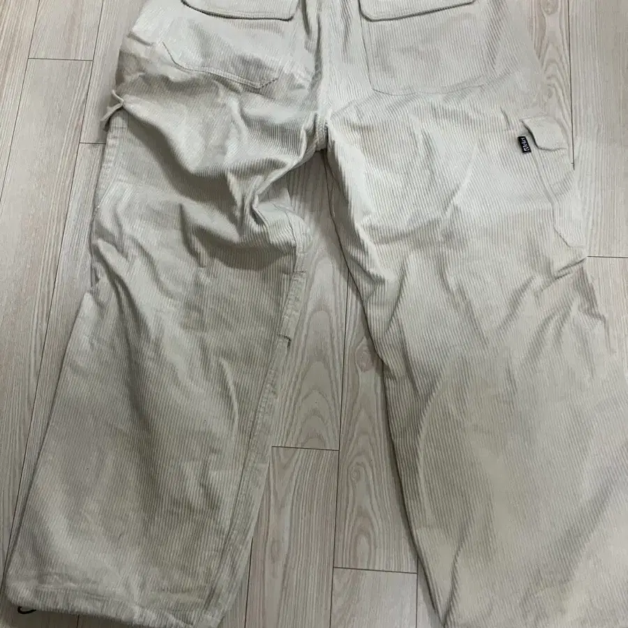 TEKET Plan Corduroy Pants 테켓 코듀로이팬츠 크림