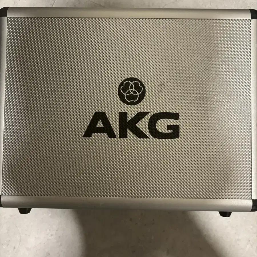 AKG c414 XLII 콘덴서마이크