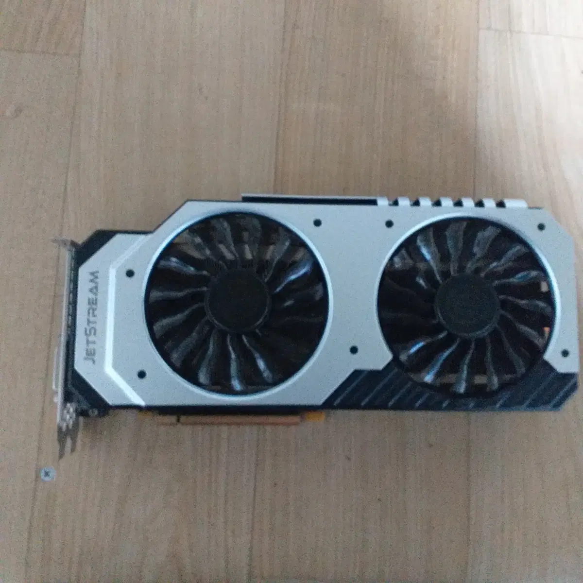 이엠텍 제트스트림 GTX980TI SUPER 4G 고장 부품용