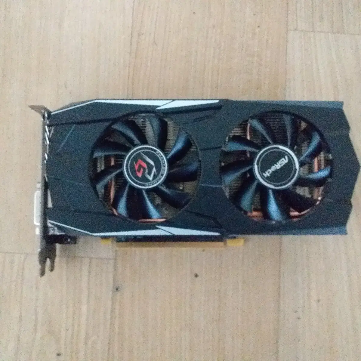 애즈락 RX580 8G