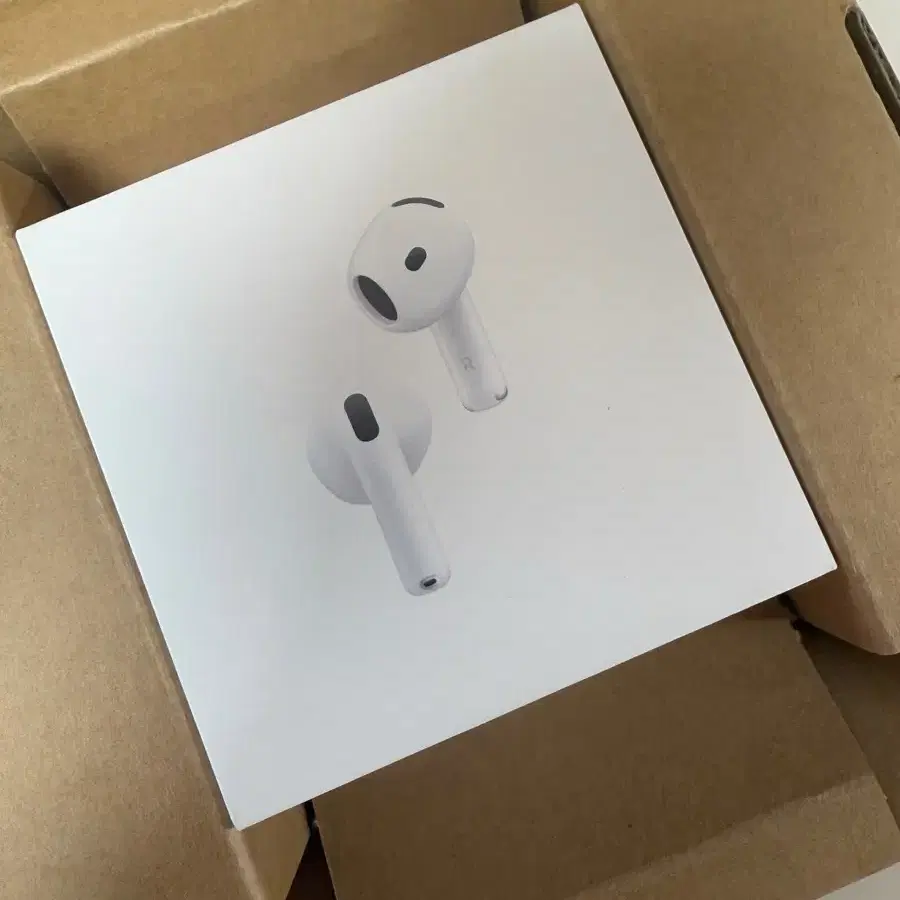 새상품 미개봉 / 애플 에어팟 4 AirPods 4 액티브 노이즈 캔슬링