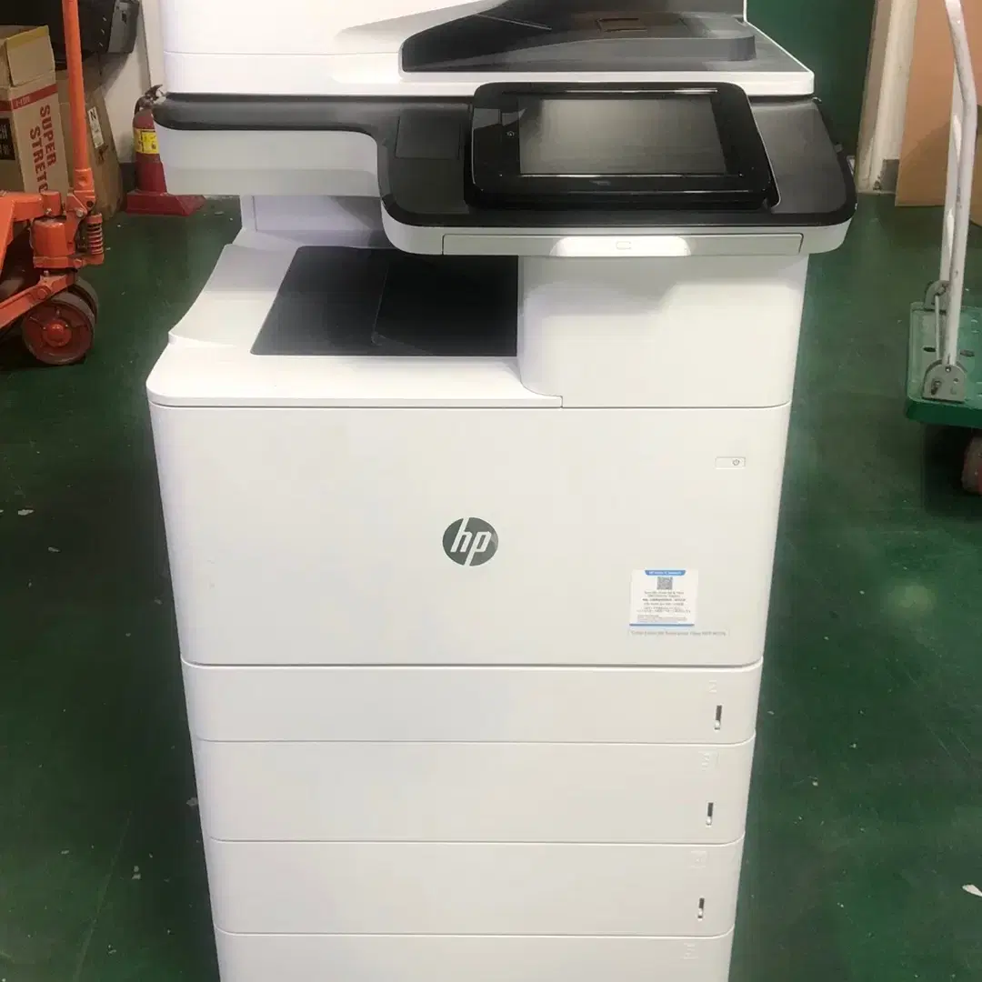 hp Color LaserJet FlowMFP M776 칼라복합기