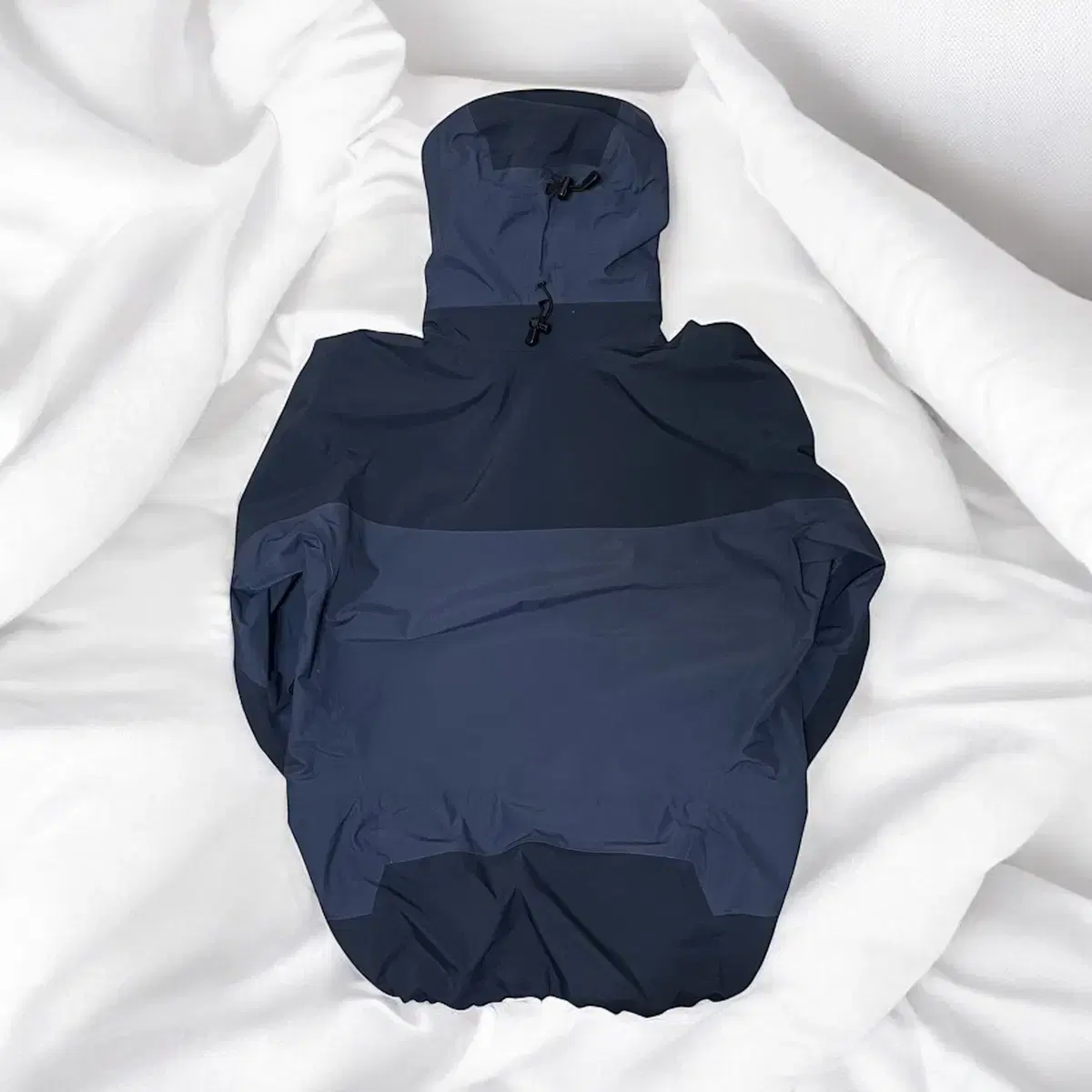 ARCTERYX THETA AR