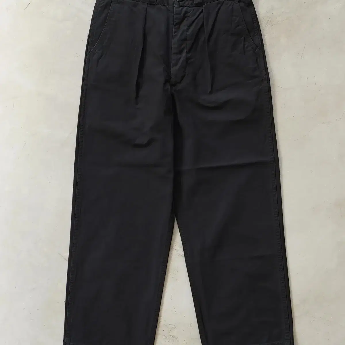 ends and means army chino 24W