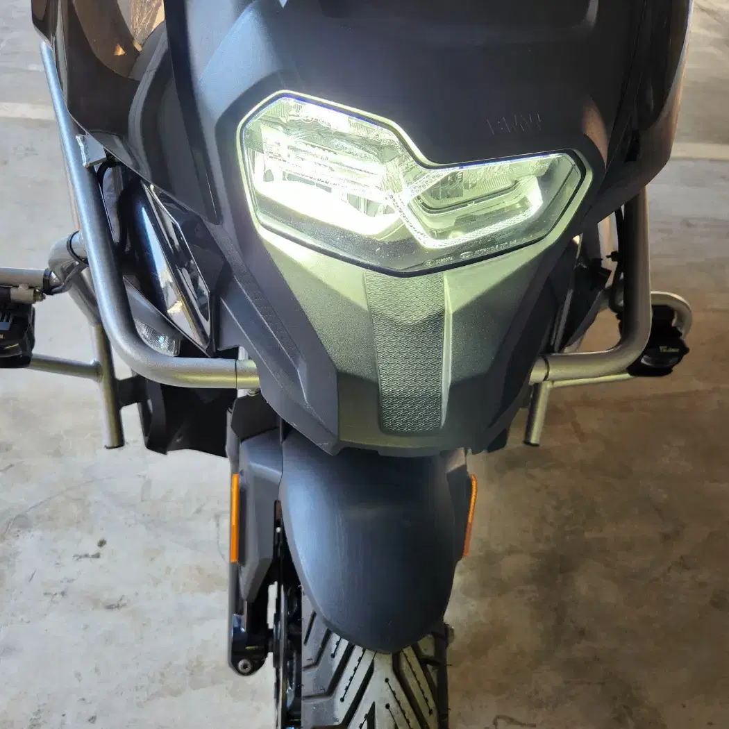 22년식 BMW C400X 짧은키로수 풀옵션 C400GT