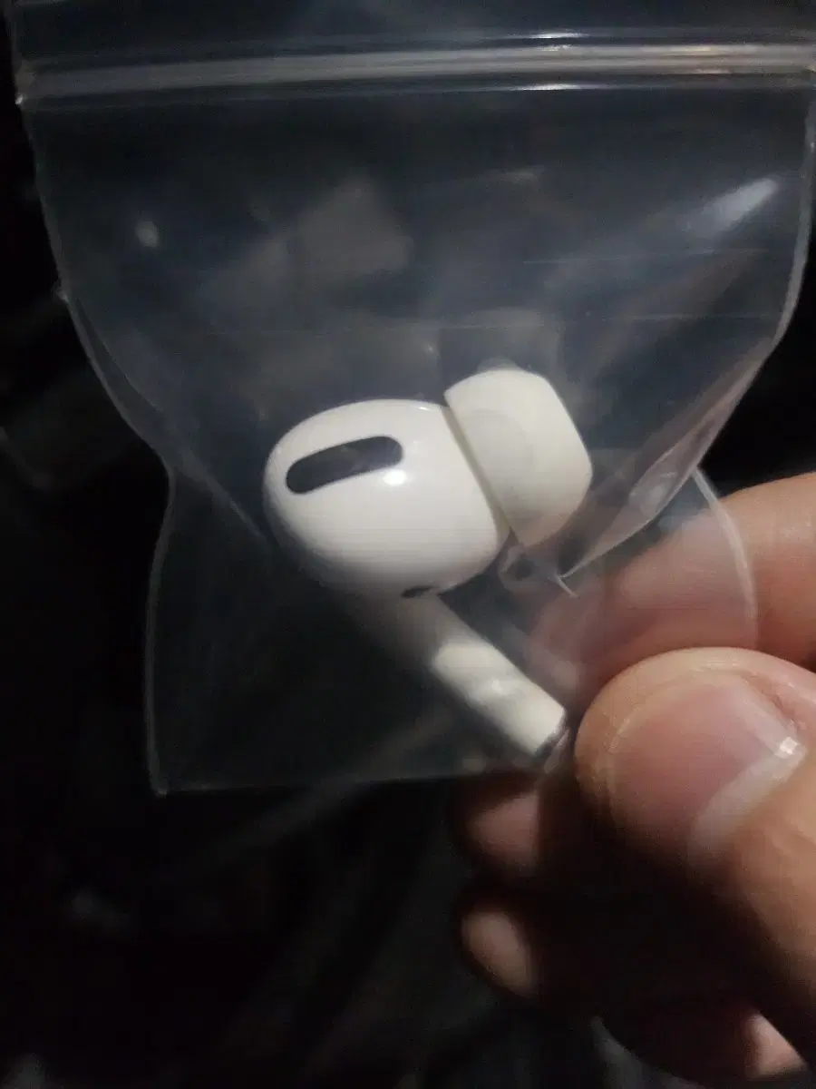 AirPods Pro 1 Left Unit Genuine Cheap Farm