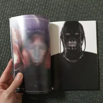 트래비스 스캇 유토피아 cd 캑터스잭 Travis Scott Utopia | 브랜드