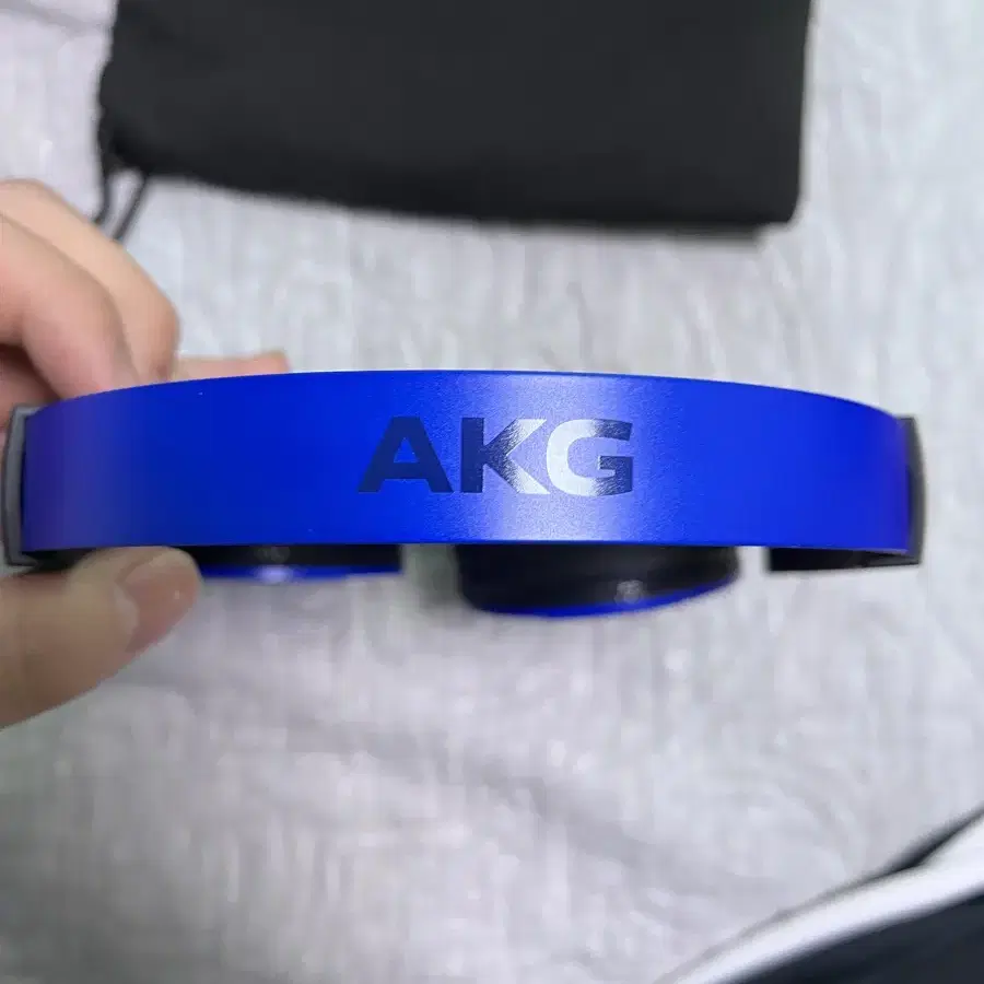 akg 헤드폰 블루