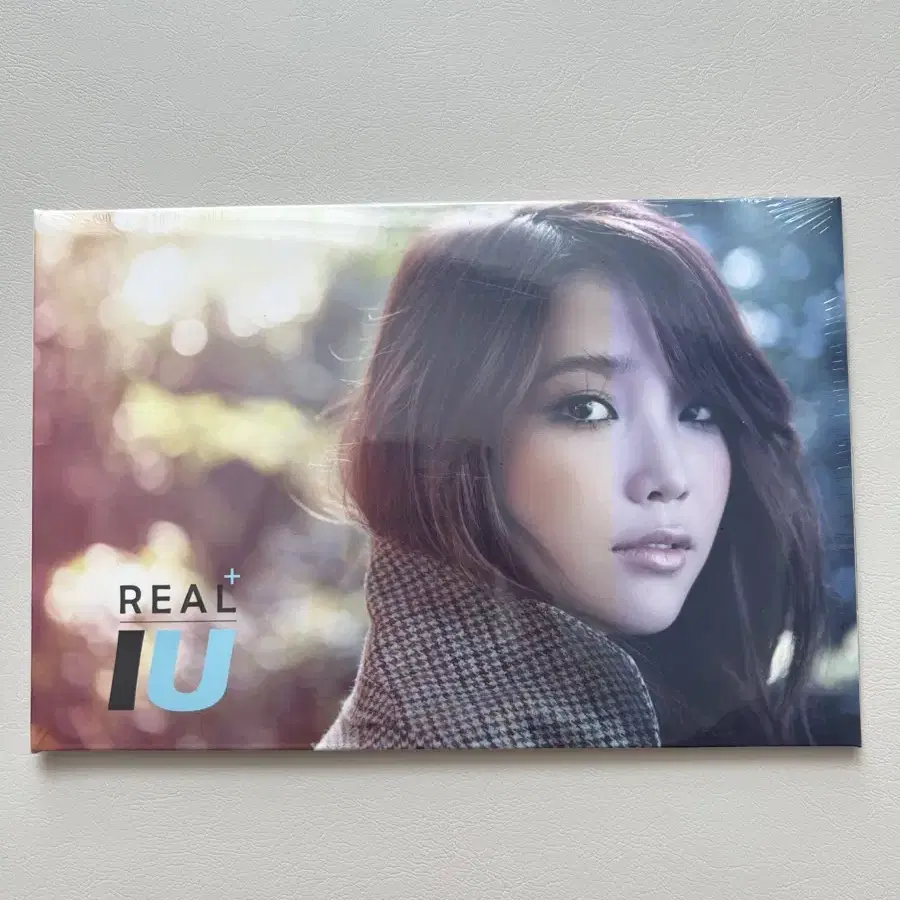 ((미개봉)) 아이유 리얼 real+ 앨범 cd