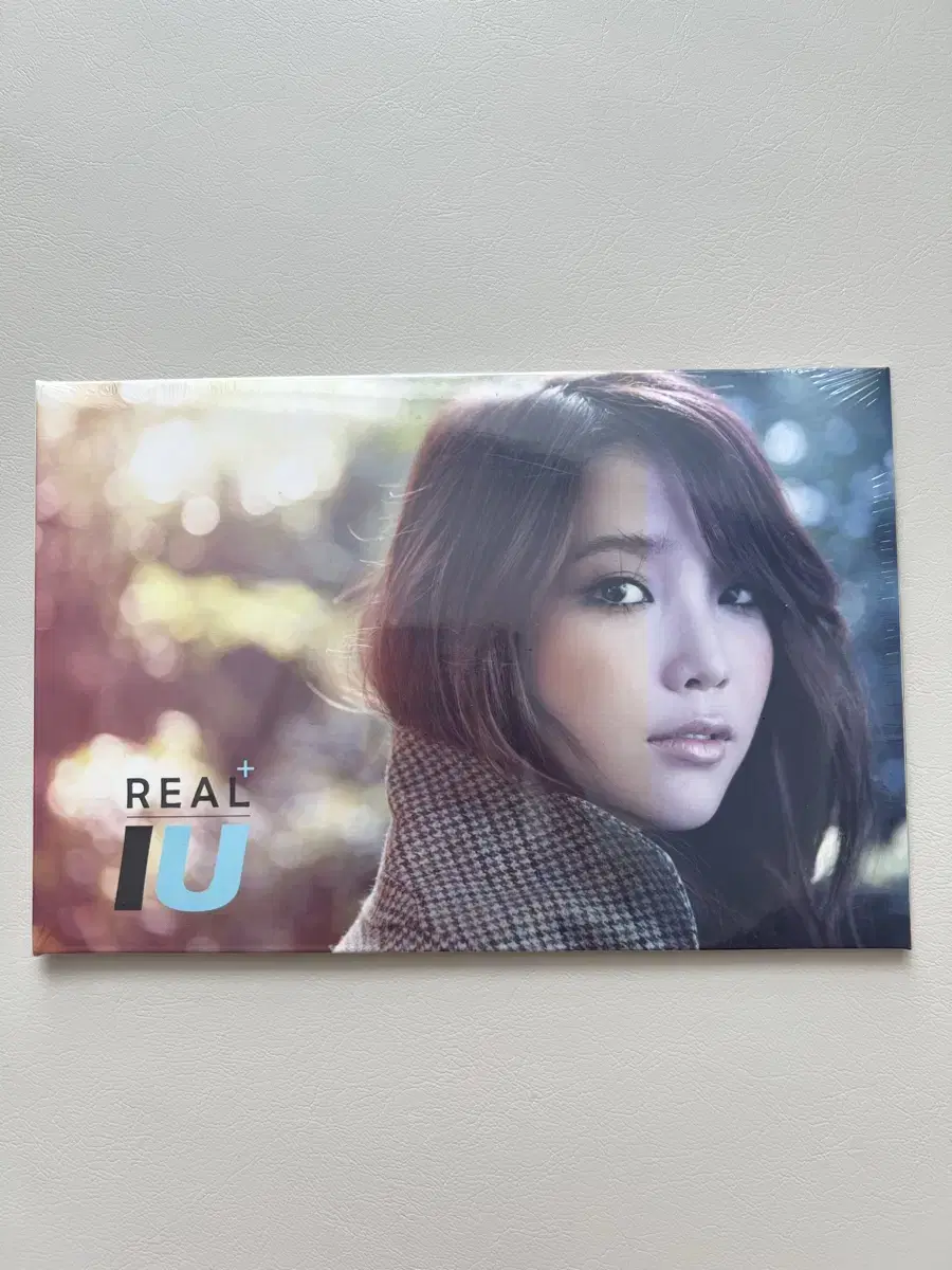 ((미개봉)) 아이유 리얼 real+ 앨범 cd