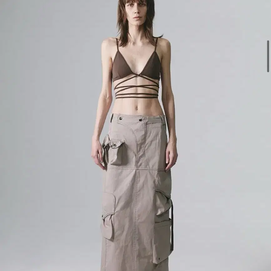 NACHE Strap cargo maxi skirt 베이지 0사이즈