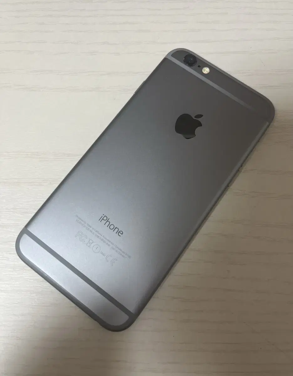 iPhone 6 Space Gray