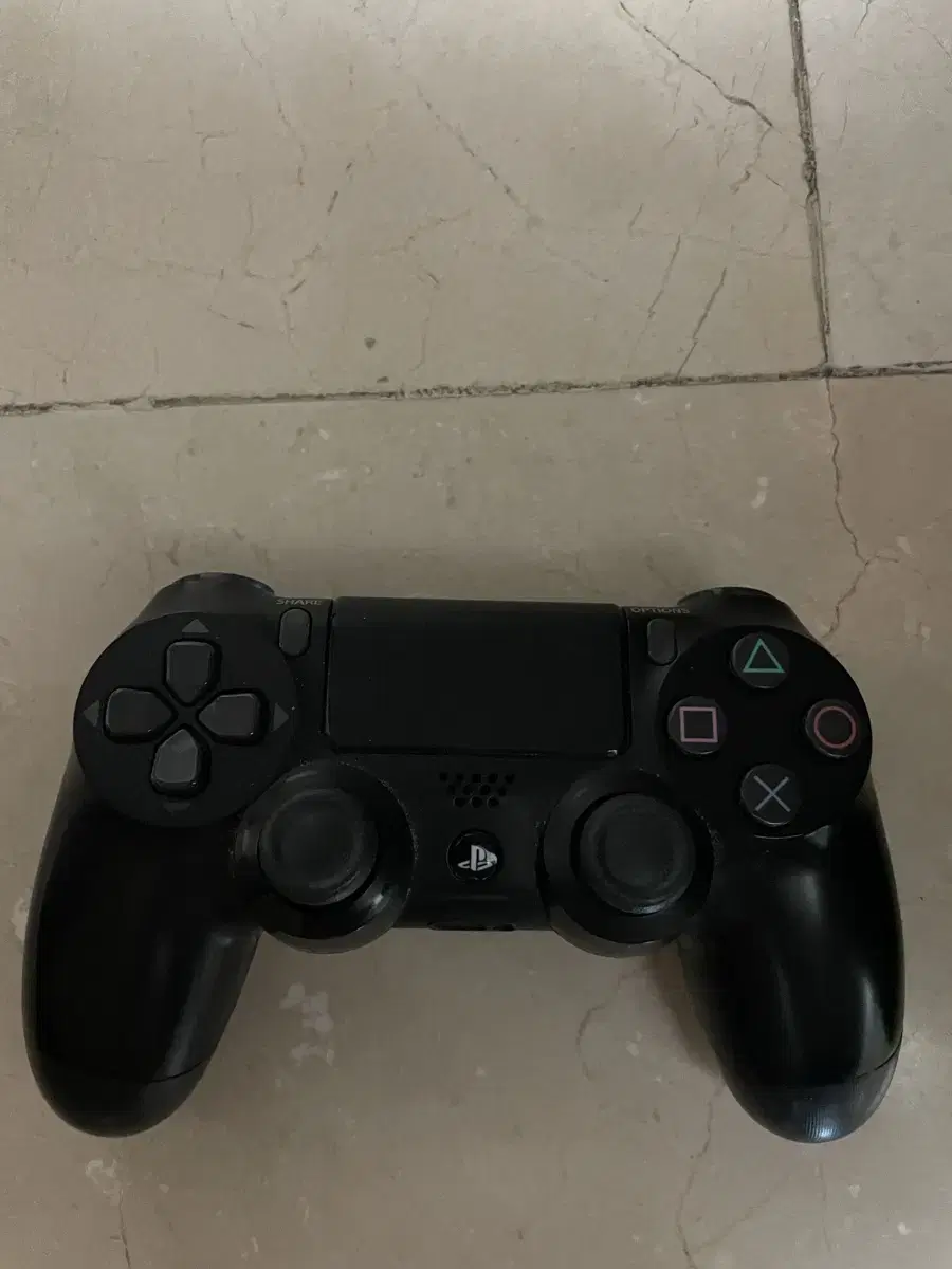 PS4 듀얼쇼크