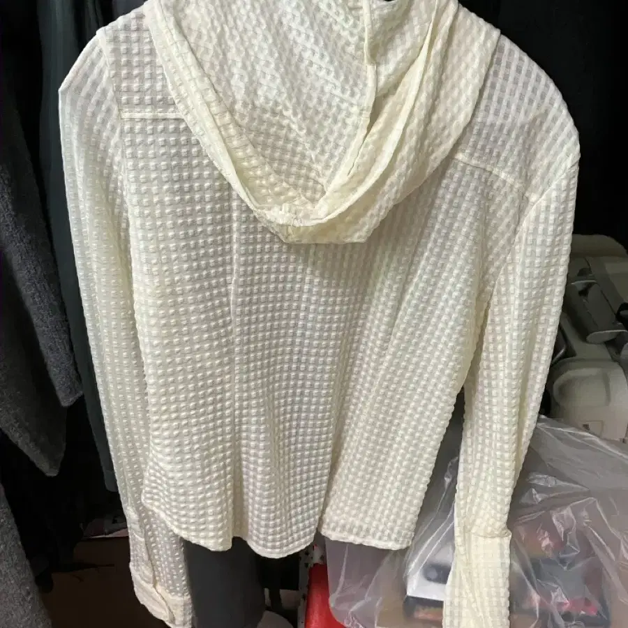 Coyseio Round Hoodie Shirts Ivory 코이세이오