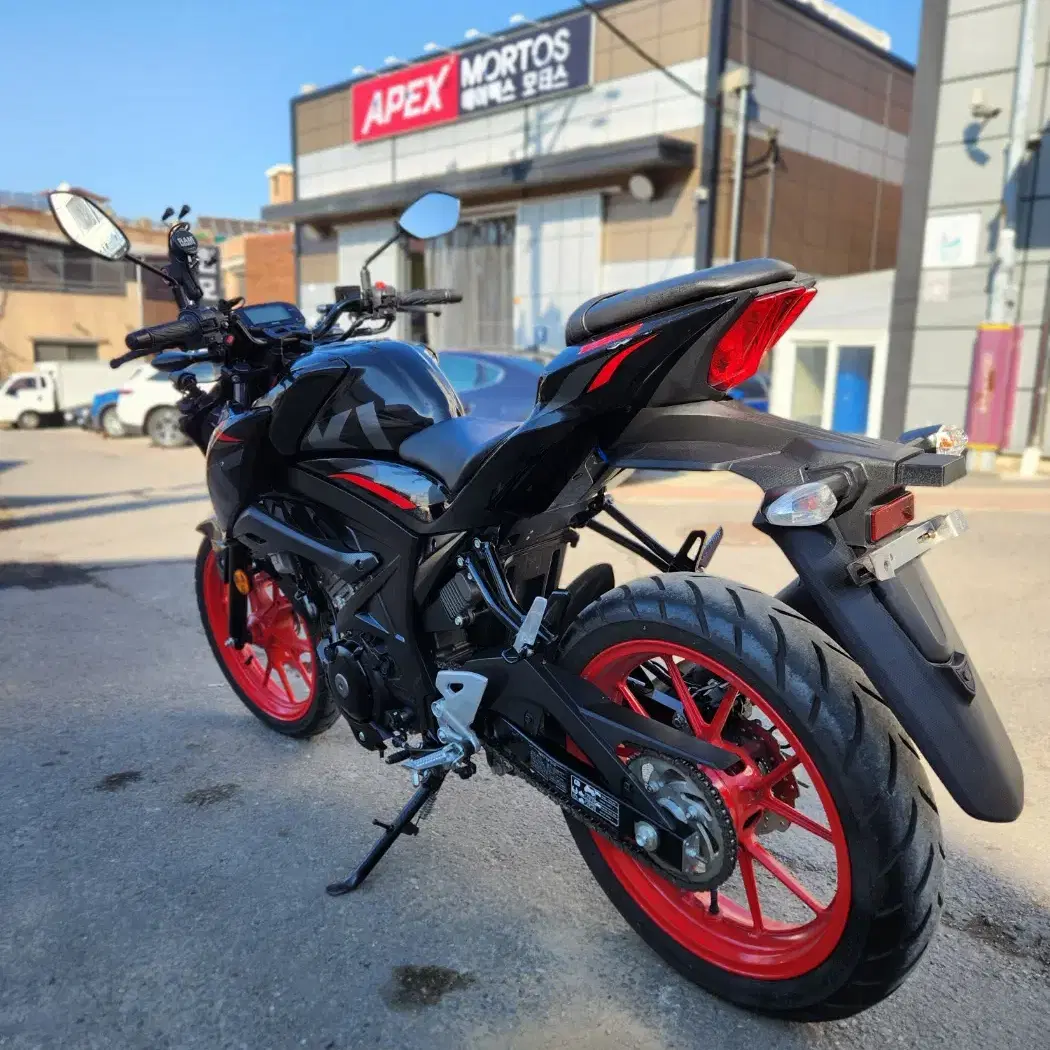 gsxs125 20년형 6천키로 블랙박스,신차급컨디션,깔끔한셋팅,점검완료