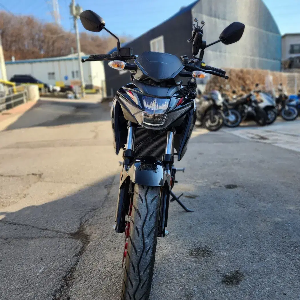 gsxs125 20년형 6천키로 블랙박스,신차급컨디션,깔끔한셋팅,점검완료