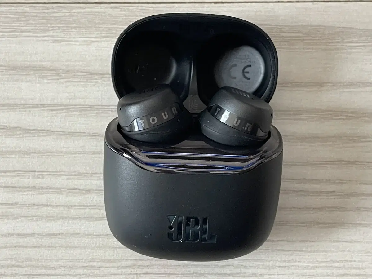 JBL 블루투스 이어폰 TOURPRO +TWS