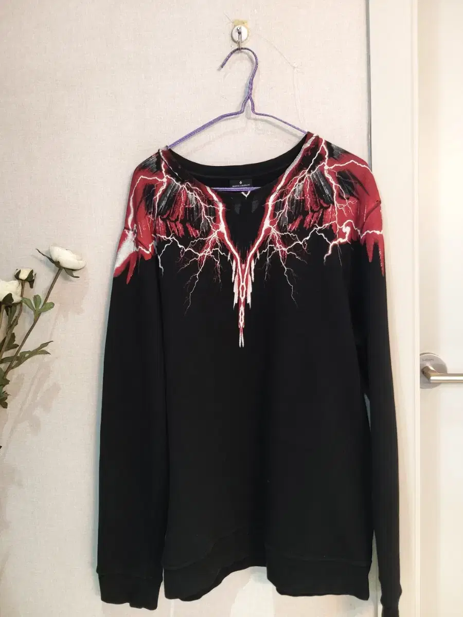 MARCELO BURLON 마르셀로 불론  정품   기모 맨투맨 L