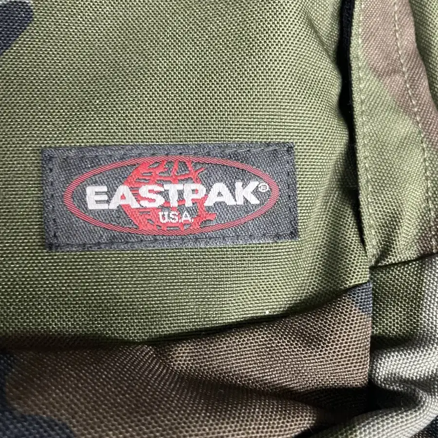 90s EASTPAK 카모플라쥬