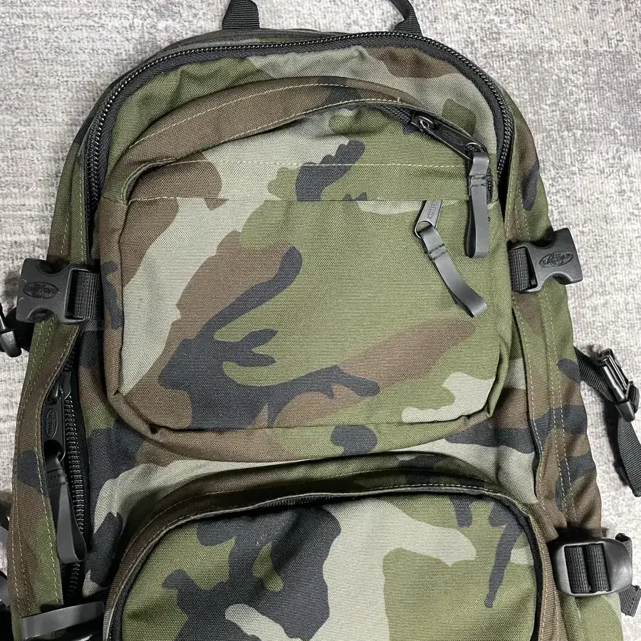 90s EASTPAK 카모플라쥬