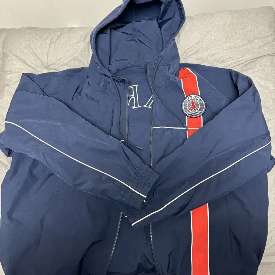 PSG woven hooded jacket