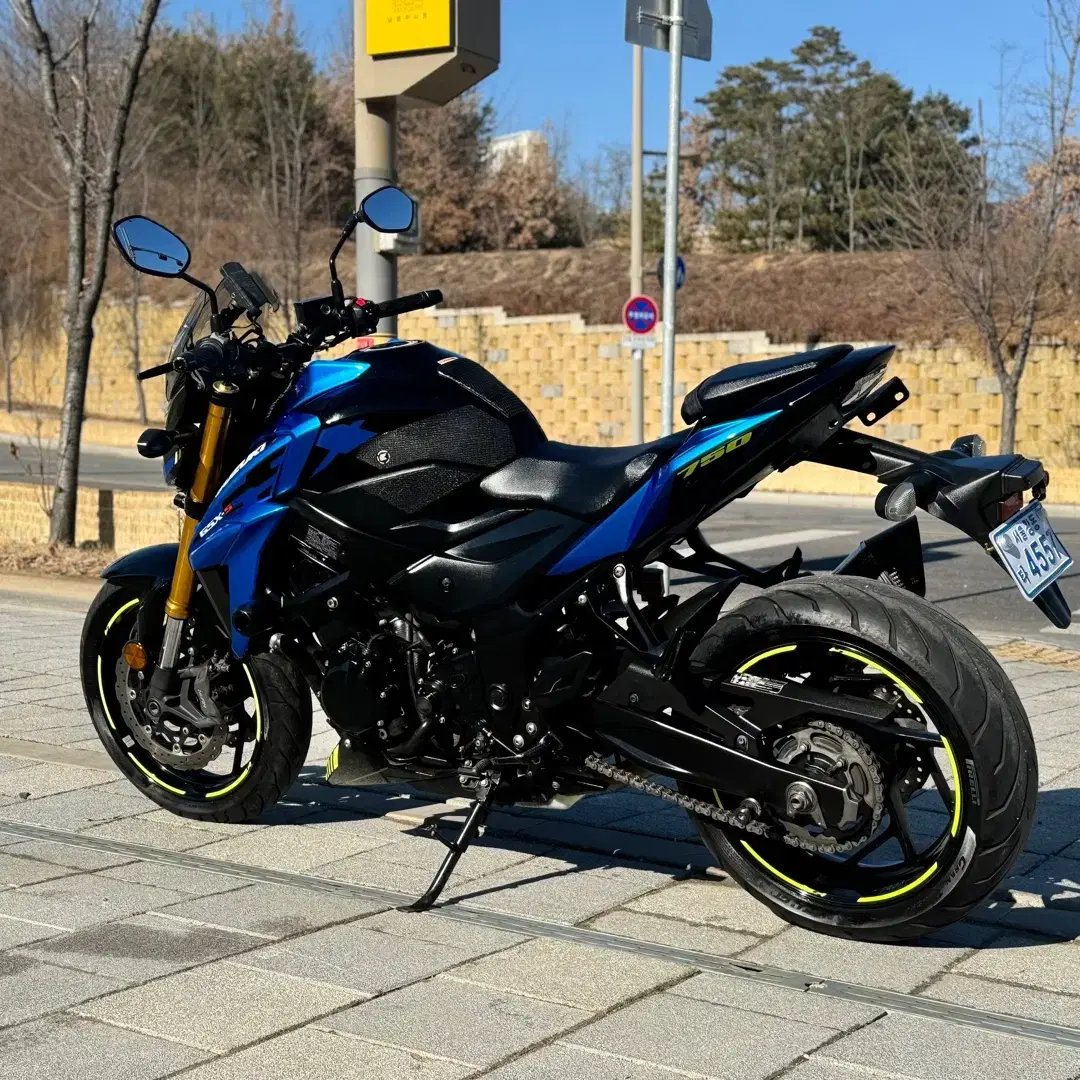 모토갤러리 스즈키 gsx s750 2021년식 판매 합니다.