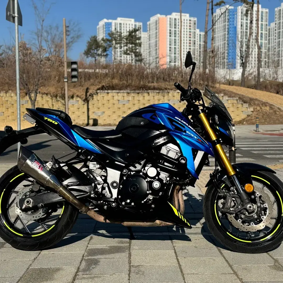 모토갤러리 스즈키 gsx s750 2021년식 판매 합니다.