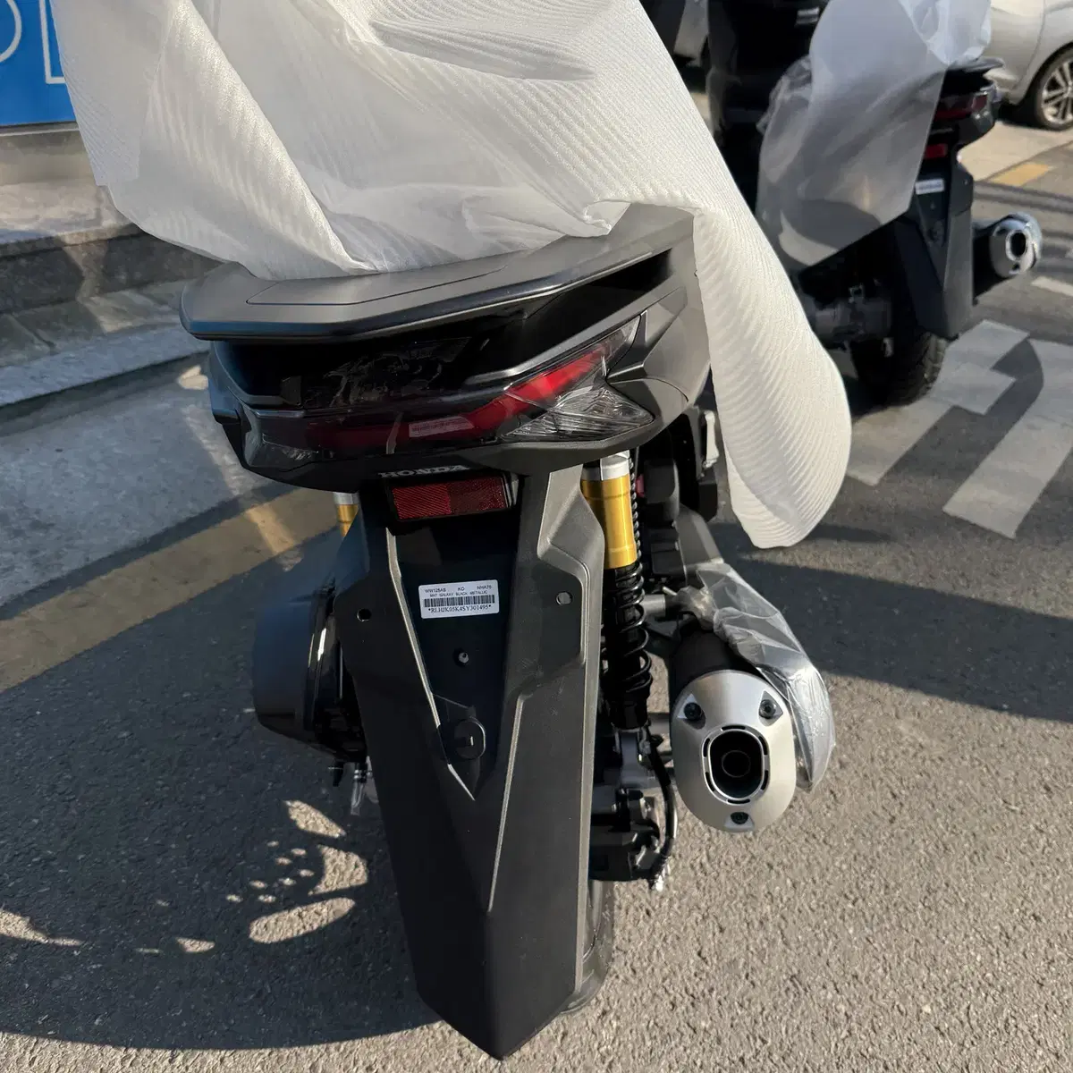 25년식 PCX125 DX 입고완료 빠른출고 가능 늦으면 대기입니다.