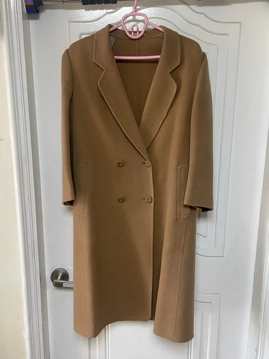 Burberry camel coat overfit coat