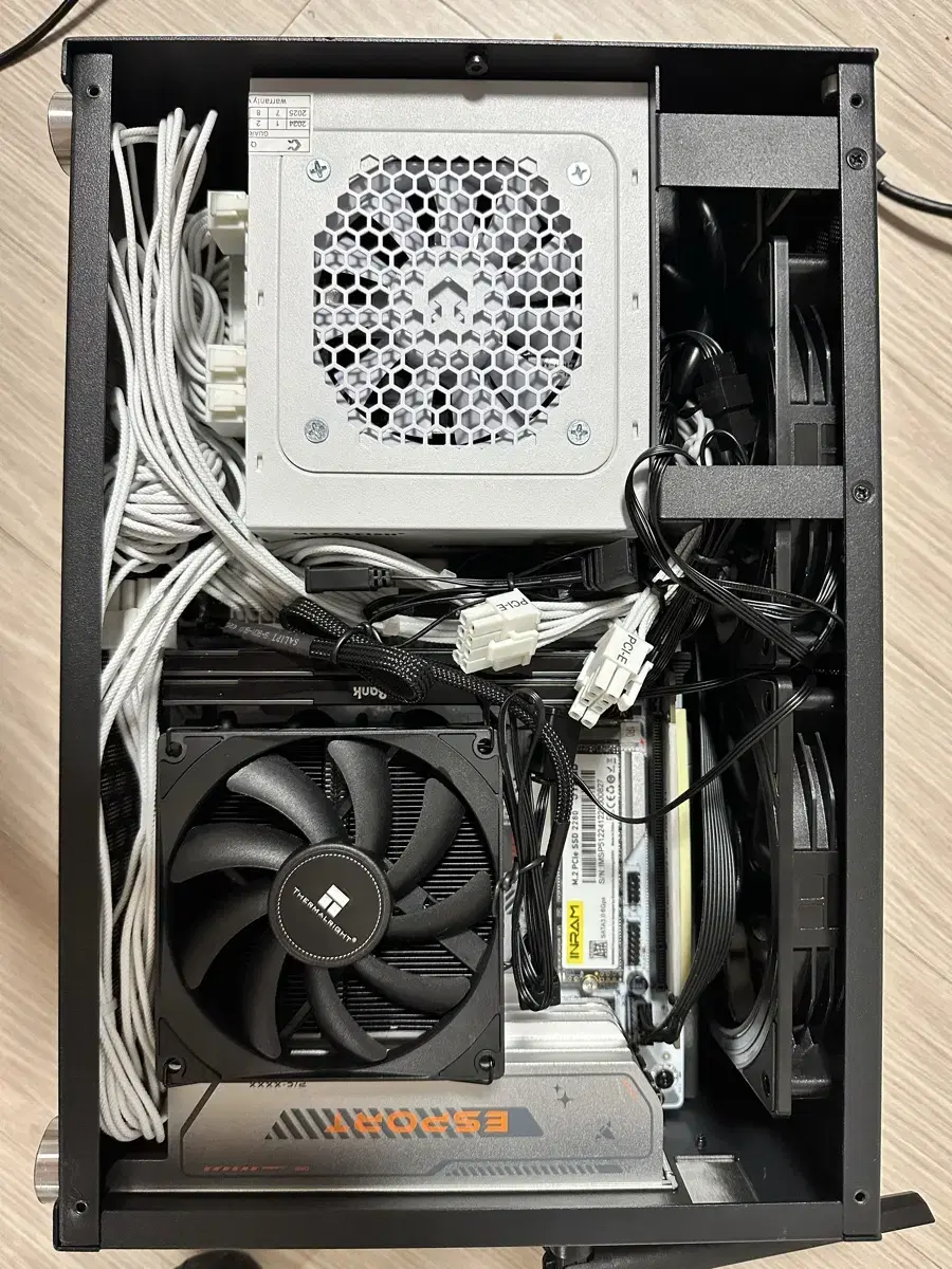 9600x rx6800xt 게이밍 컴퓨터 itx 미니 컴퓨터