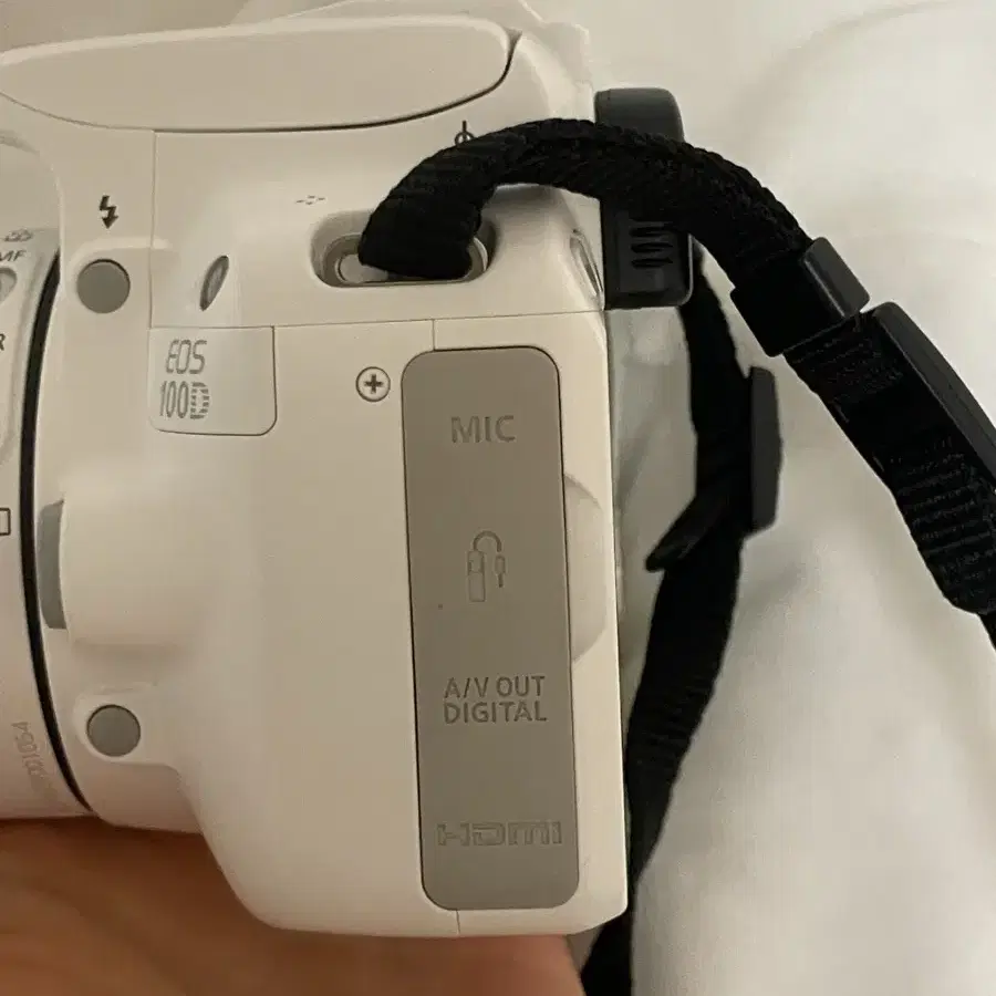 캐논 EOS 100D 화이트 카메라 세트