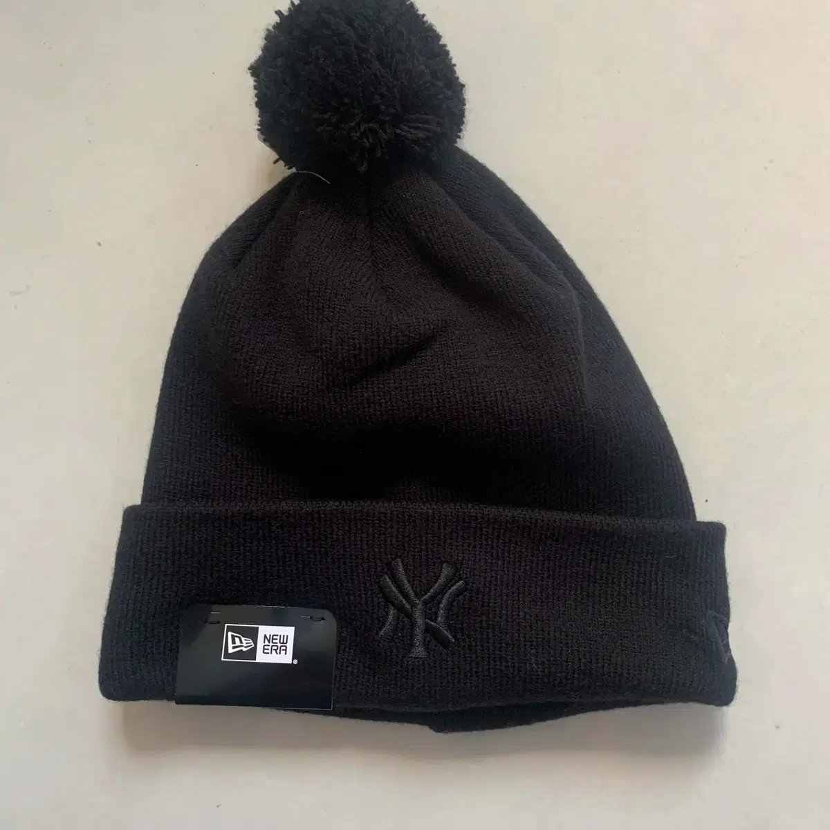 NEW ERA 뉴에라 PON BEANIE 폰 비니