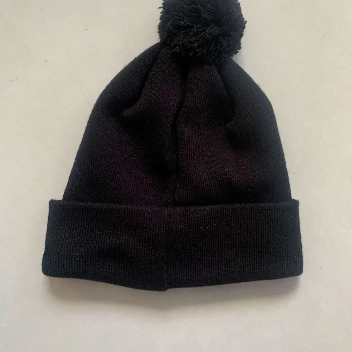 NEW ERA 뉴에라 PON BEANIE 폰 비니