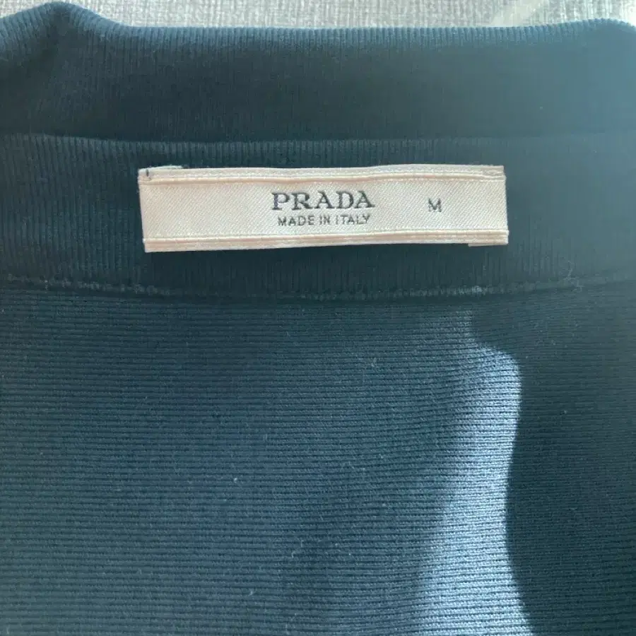 PRADA 프라다 다크 네이비 셔츠블라우스 ( M )