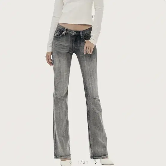 클리시어 로우라이즈진 Frosting semi-low rise jeans