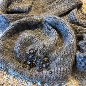 이타리야/새상품급/그레이 비즈 장식 울 혼방 베레모/스누드 2개 세트