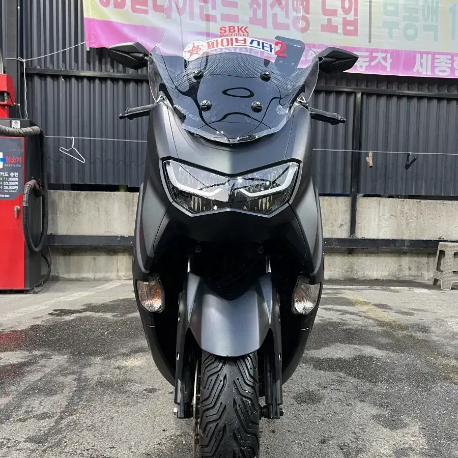 Nmax125 22년식 판매합니다